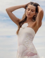 Vestido tule parado no ar - Imagem 2