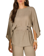 Blusa manga kiraz parado no ar - Imagem 3