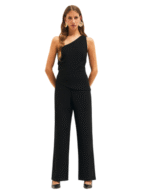 Macacão sensoriale ombro parado no ar