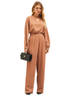 Blusa matariki parado no ar