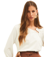 Blusa manga kenzo detalhe parado no ar