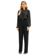 Calça sensoriale parado no ar